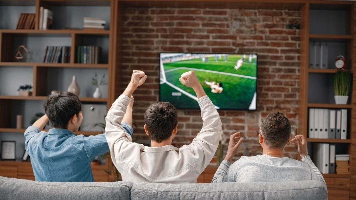 IPTV multi-screen setup: Sports Fans Guide